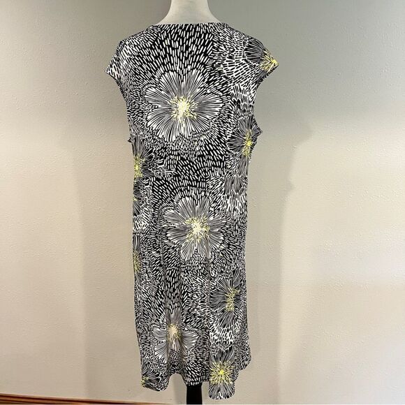 Apt. 9 Black and White Sheath floral plus size Dress size 1X - Picture 7 of 15